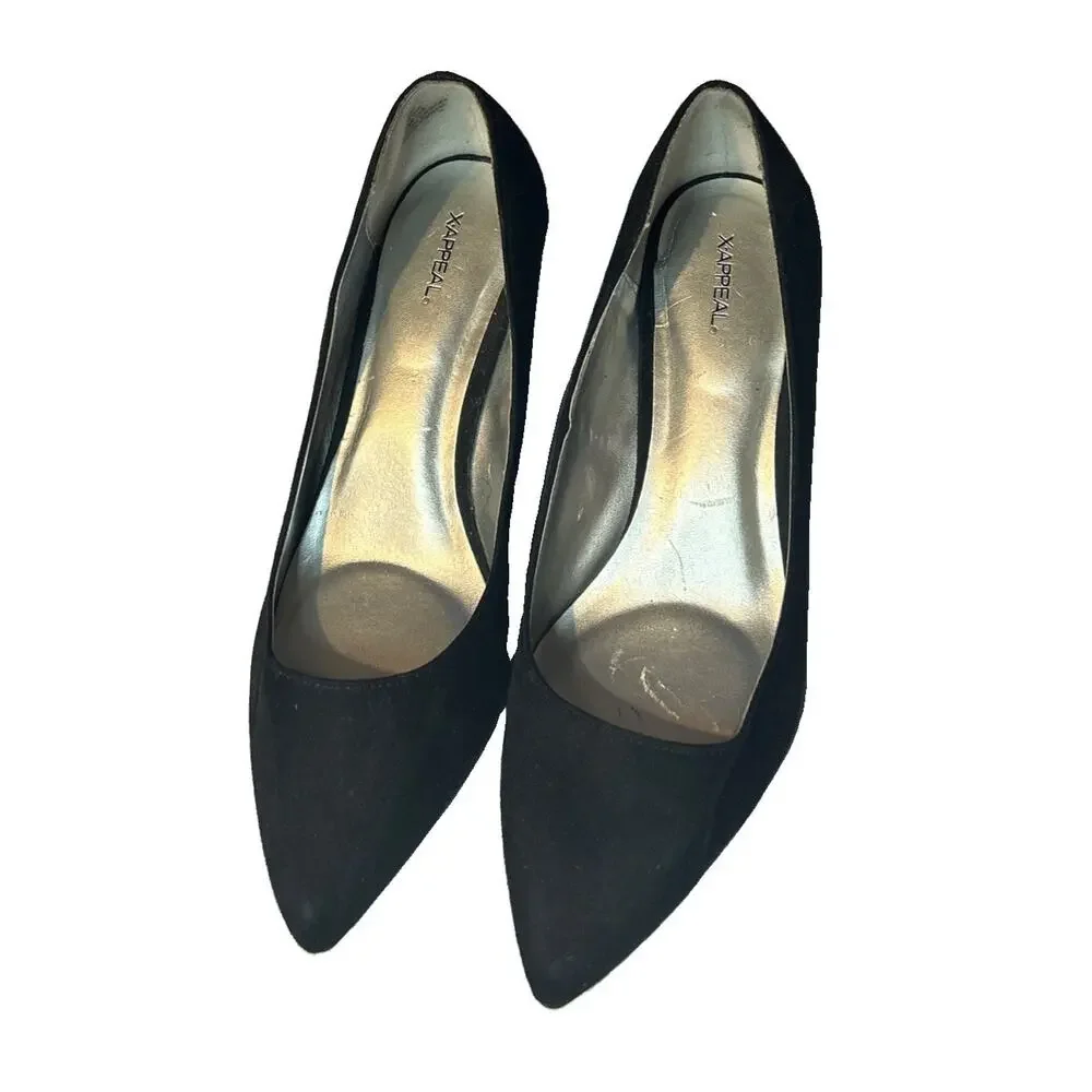 Xappeal Women’s Black Faux Suede Pointed Toe Pumps Classic Heels Size 9.5
